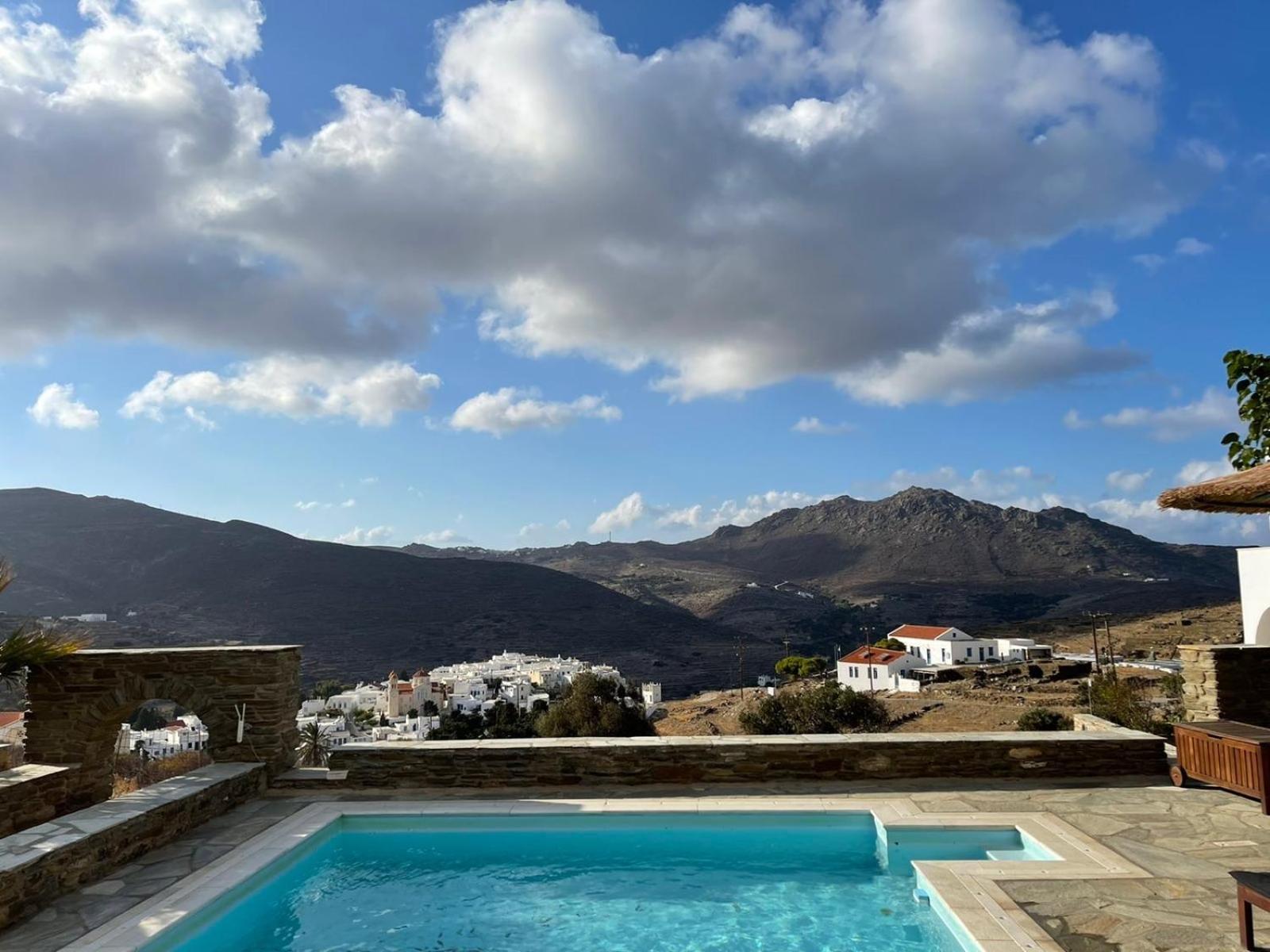 Villa Imarkellis Boutique *