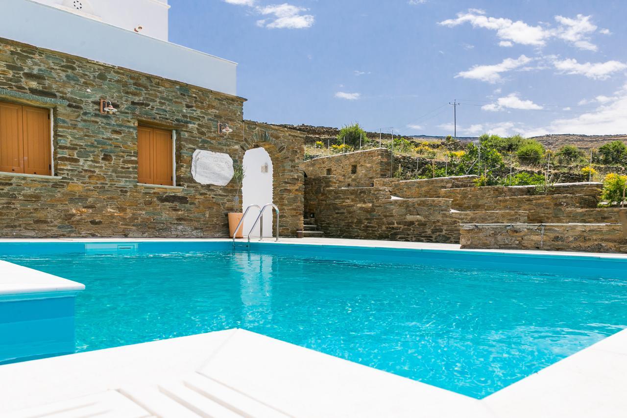 Villa Imarkellis Boutique *