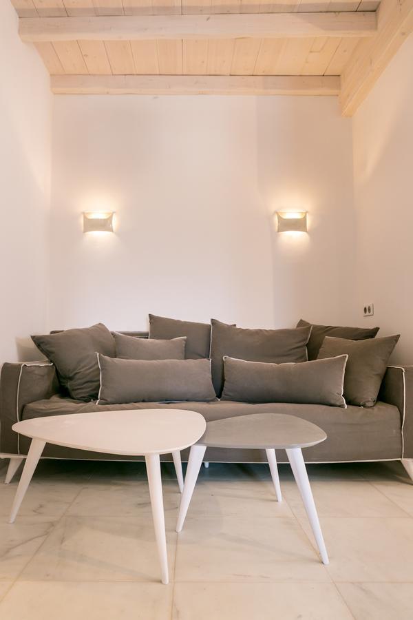 Villa Imarkellis Boutique *